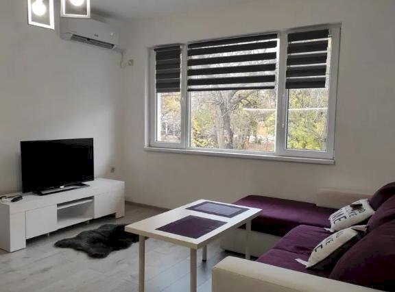 One-room apartment Plovdiv (neighborhood Кючук Париж) - photo 1