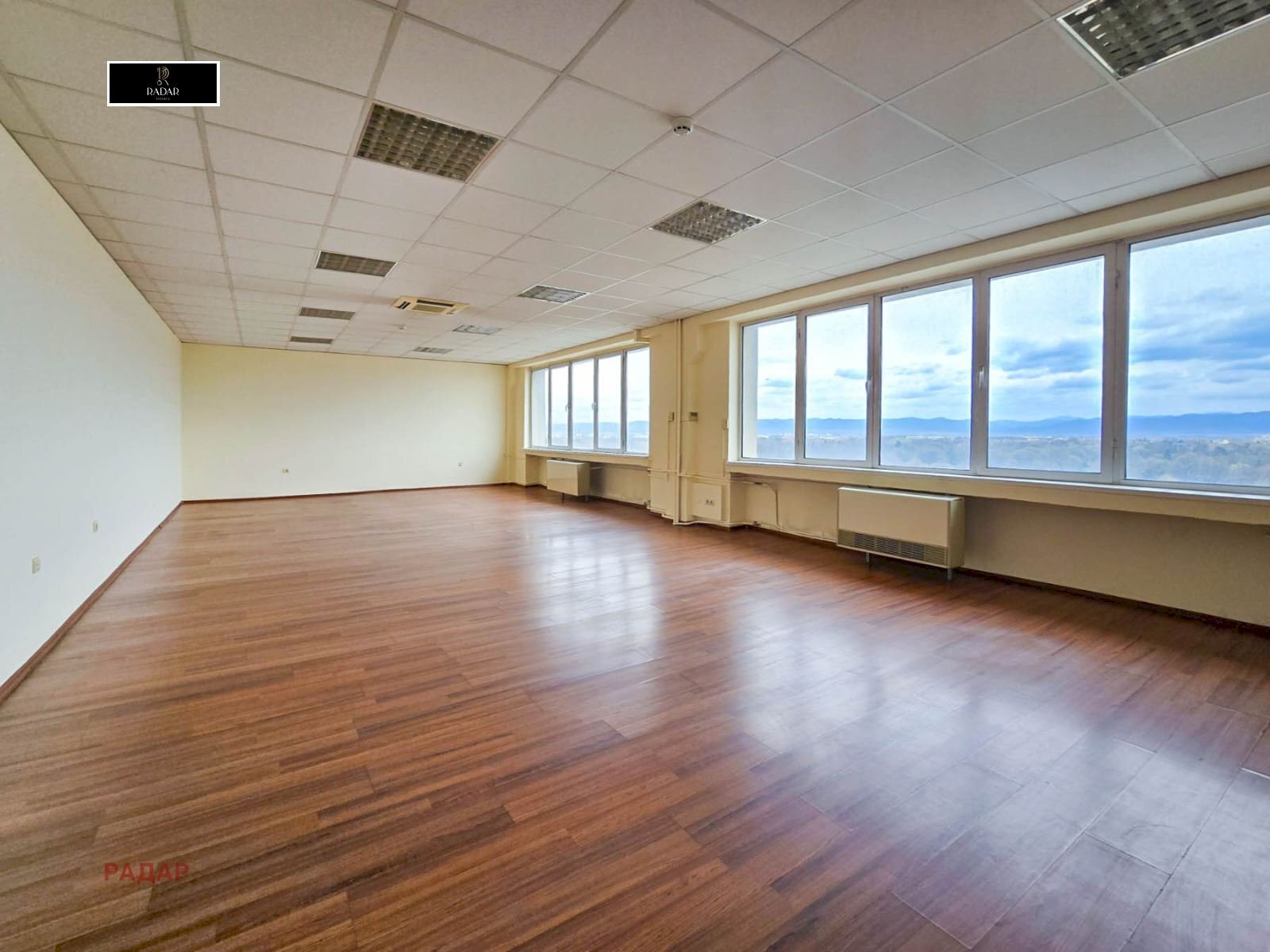 Office Sofia (neighborhood Хаджи Димитър) - photo 1