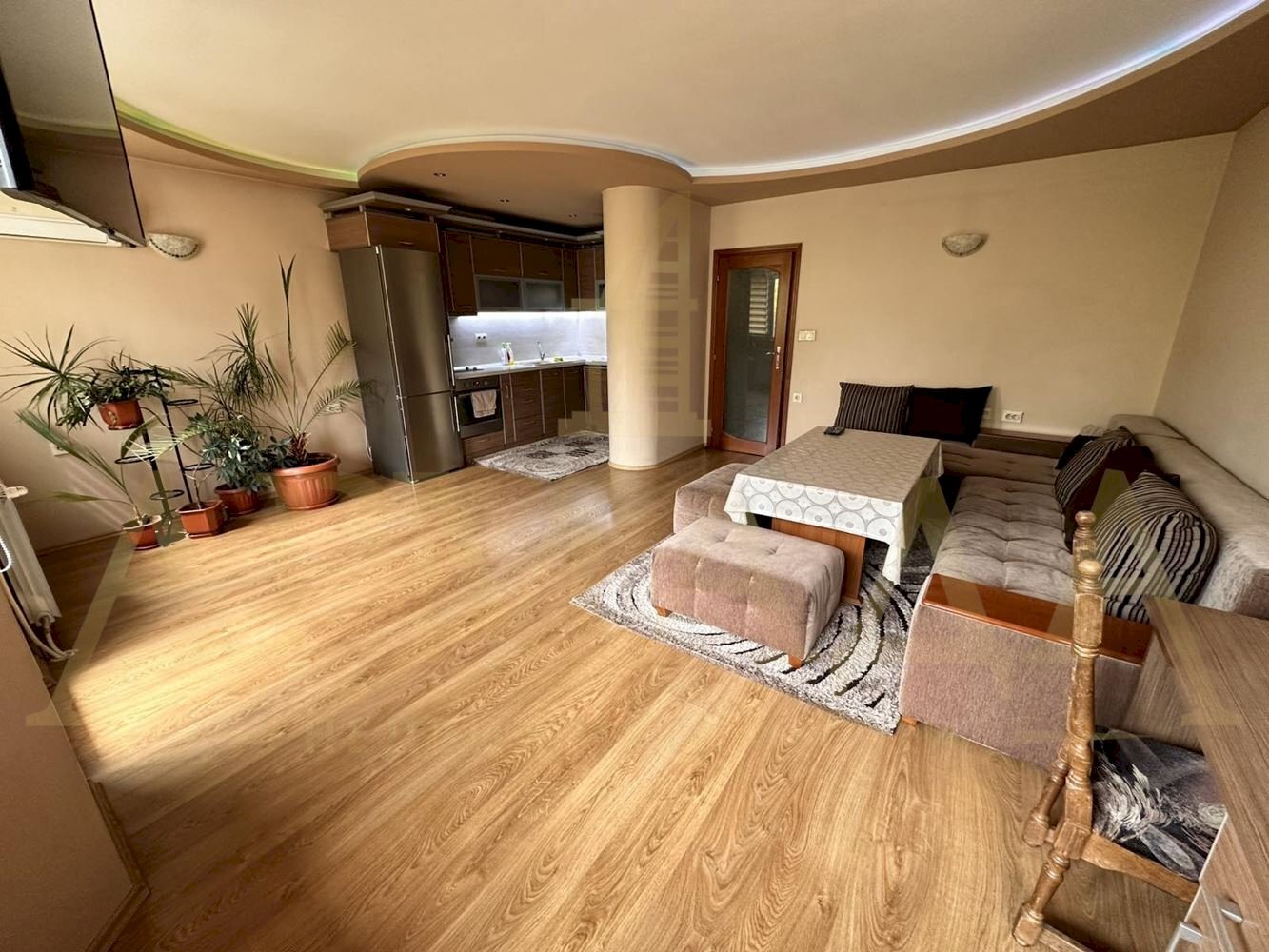 Trilocale Plovdiv (zona Кючук Париж) - foto 1