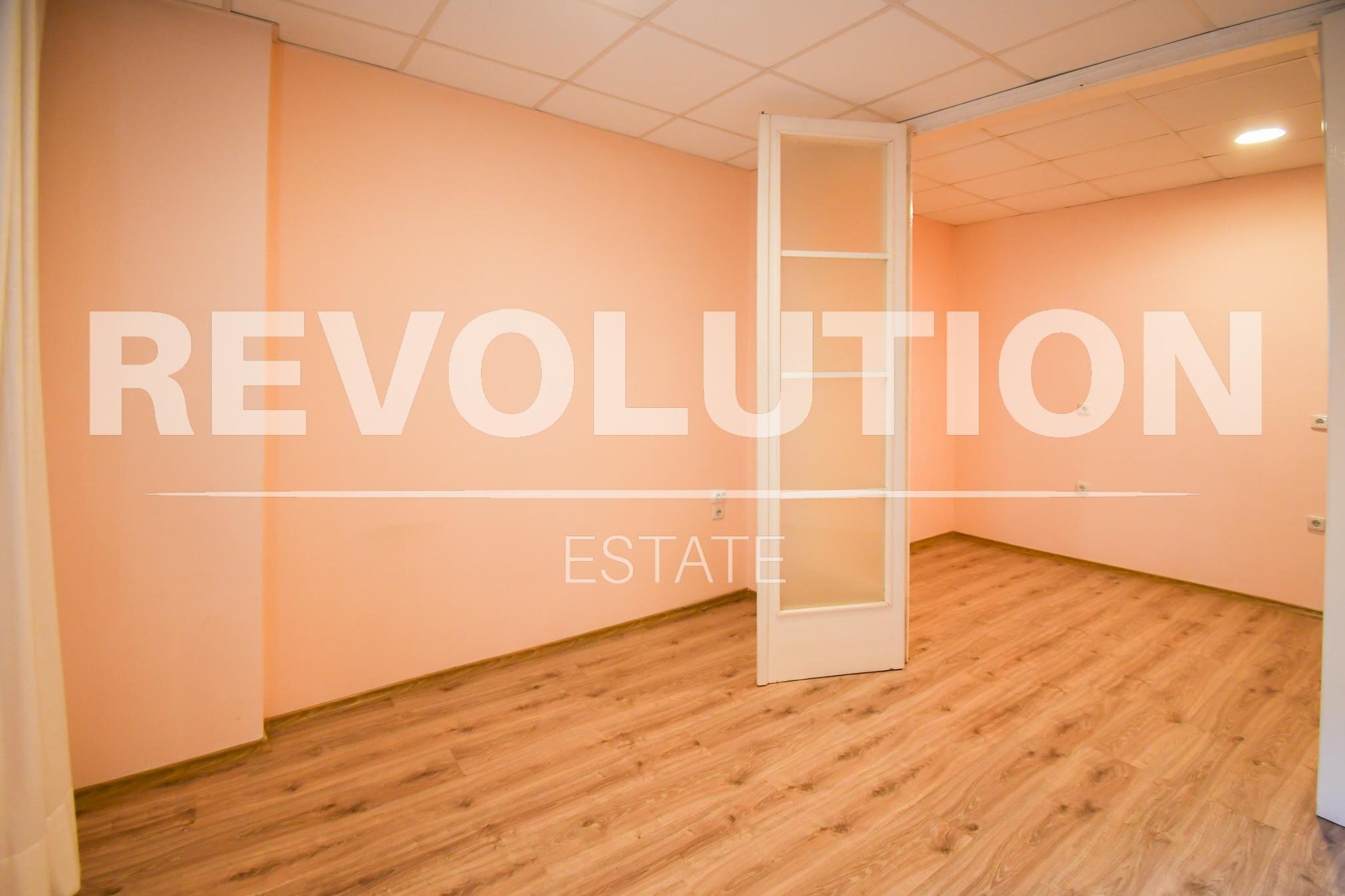 One-room apartment Sofia (neighborhood Докторски паметник) - photo 1