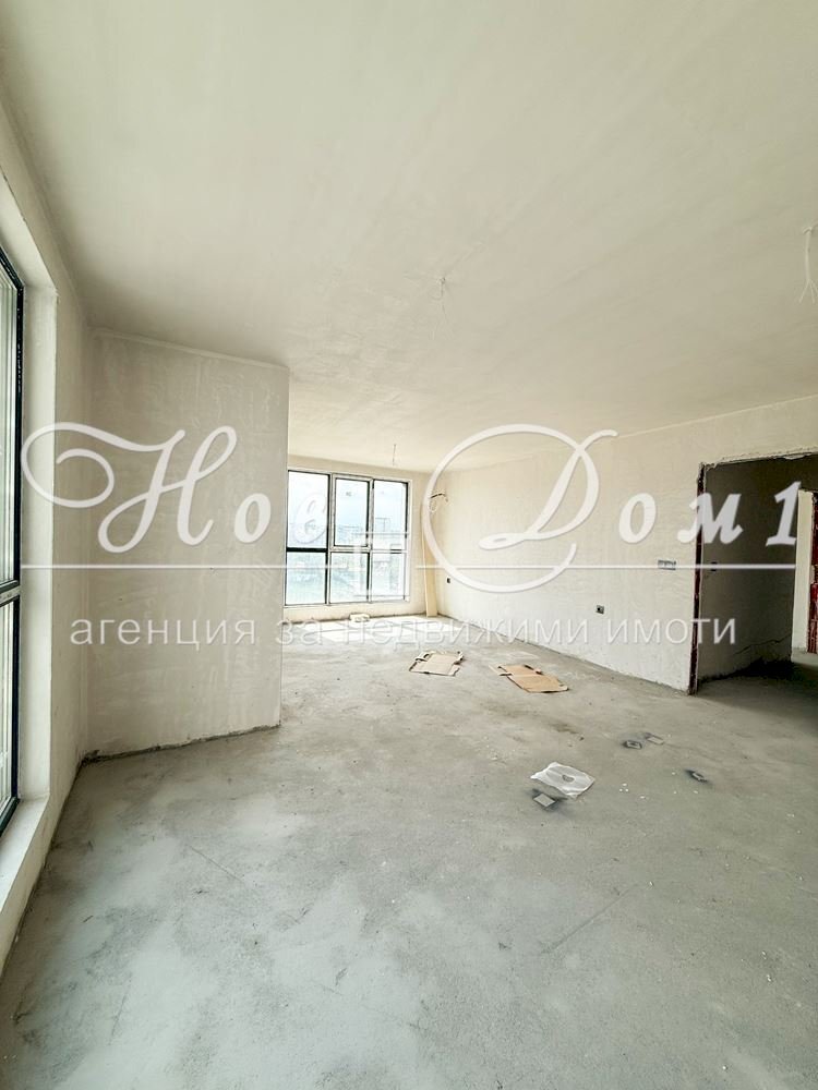 Three-room apartment Plovdiv (neighborhood Кършияка) - photo 1