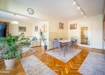 Three-room apartment Varna (neighborhood Общината) - photo 1