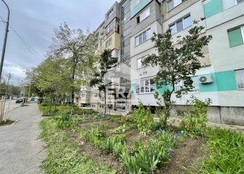 Three-room apartment Ruse (neighborhood Здравец) - photo 1