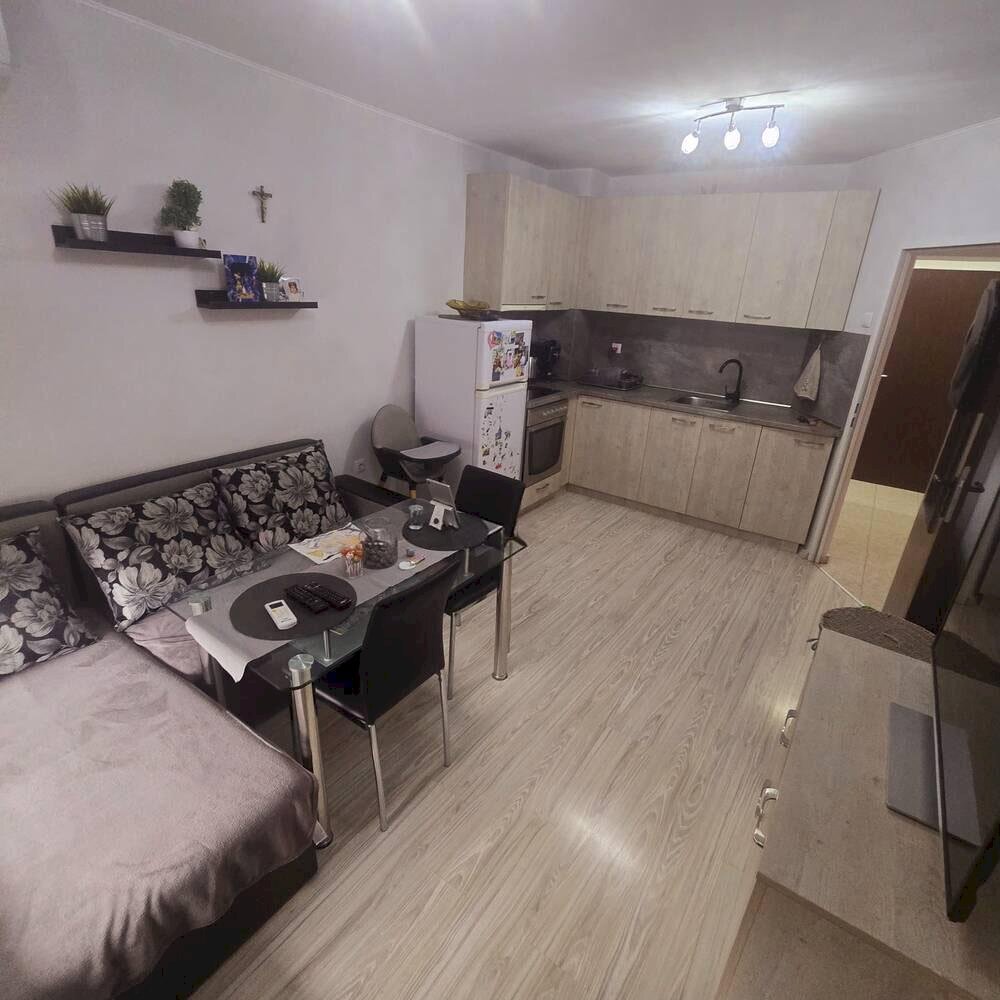 Monolocale Burgas (zona Възраждане) - foto 1