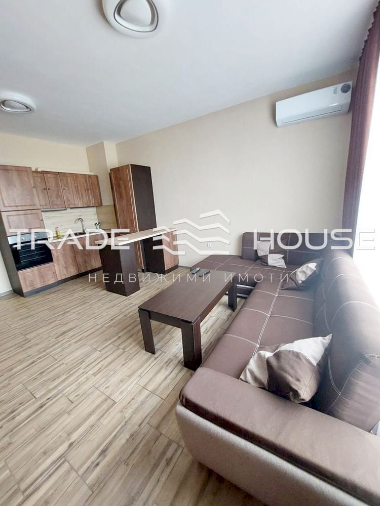 Two-room apartment Plovdiv (neighborhood Тракия) - photo 1