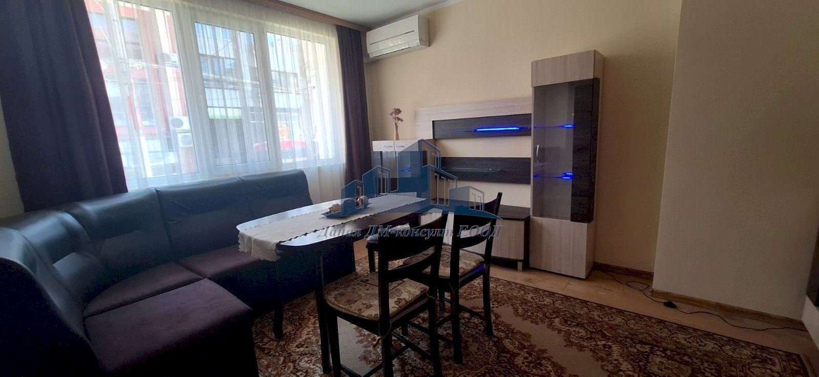 Trilocale Shumen (zona Център) - foto 1
