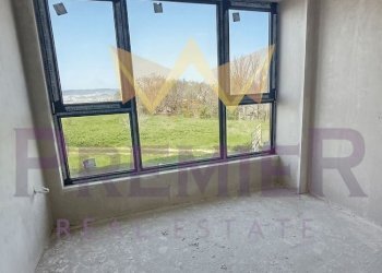 Three-room apartment Varna (neighborhood Аспарухово) - photo 1