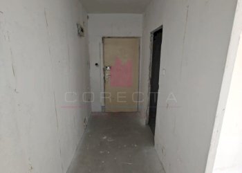 Trilocale Ruse (zona Родина 1) - foto 11