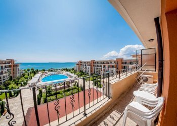 Three-room apartment гр. Свети Влас, Nesebar - photo 1