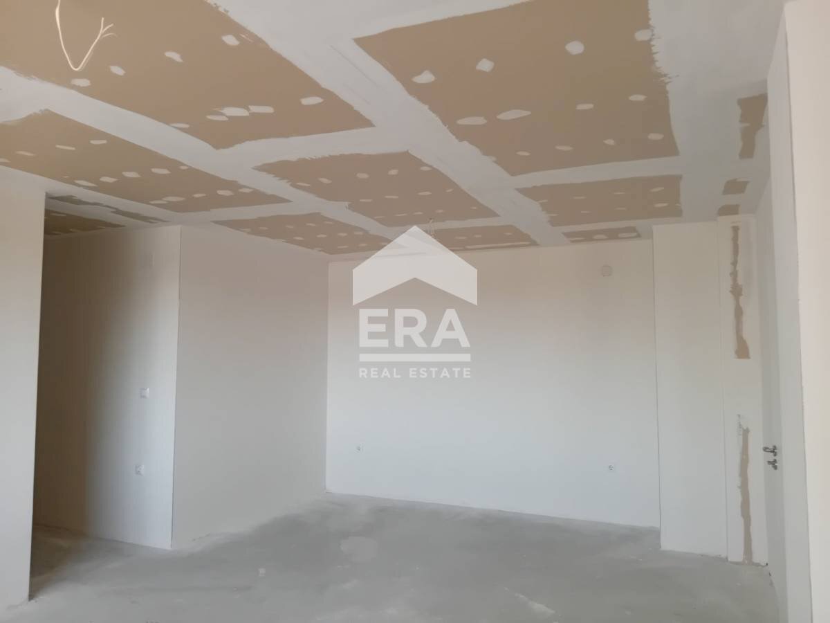 Trilocale Stara Zagora (zona Самара 3) - foto 1