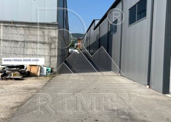 Magazzino Plovdiv (zona Индустриална зона - Юг) - foto 1