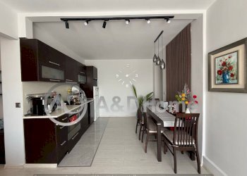 Three-room apartment Nesebar - photo 1
