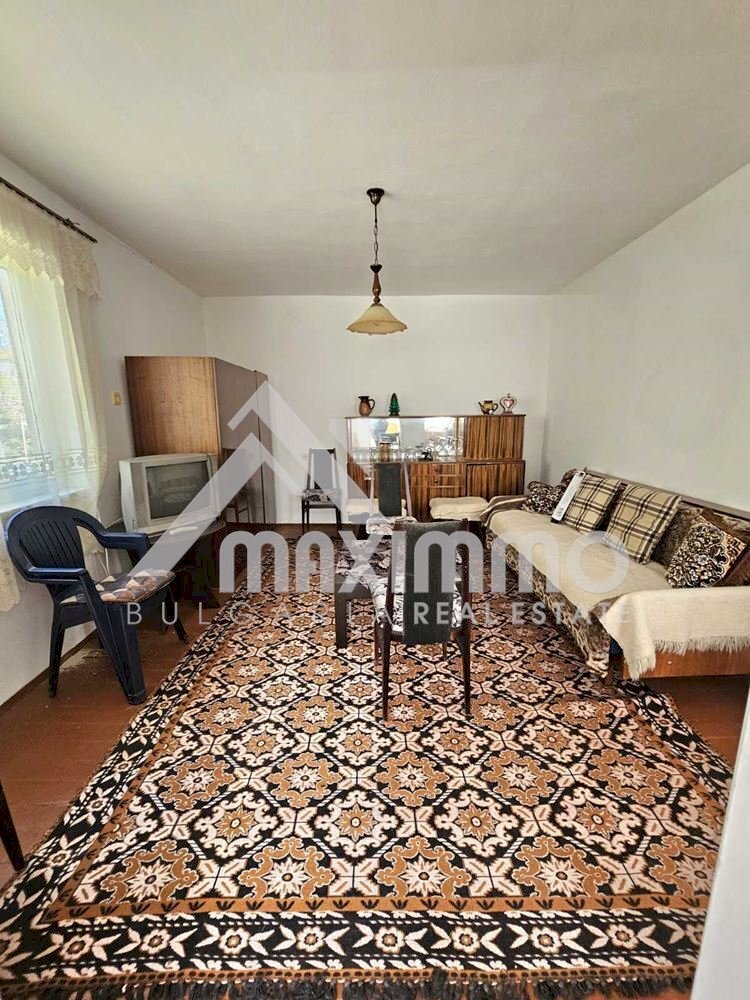 Independent house Varna (neighborhood Галата) - photo 1