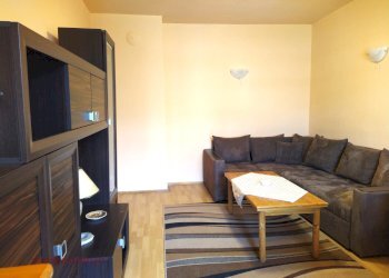 Appartamento ул. Юнашка песен, Sofia (zona Бъкстон) - foto 1