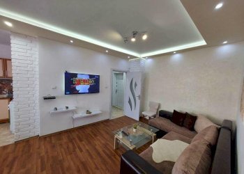 Monolocale Plovdiv (zona Тракия) - foto 1