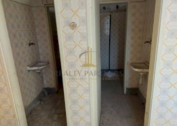 Търговски обекти с. Велковци, Брезник - фото 6