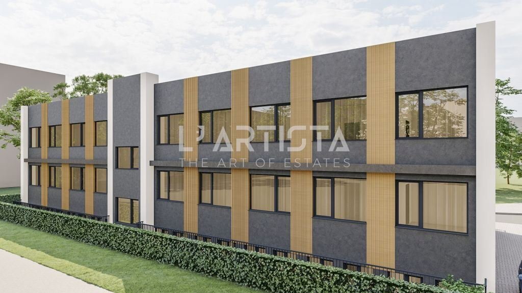Three-room apartment Sofia (neighborhood Свобода) - photo 1