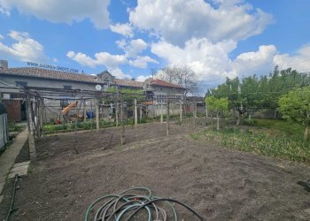 Casa indipendente Shumen (zona Дивдядово) - foto 1