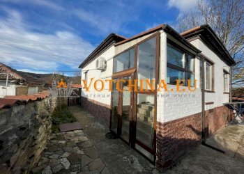 Villa с. Подвис, Sungurlare - foto 1