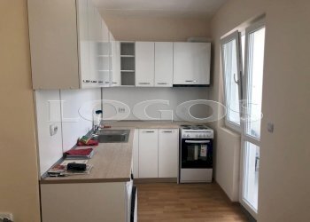 Four-room apartment Varna (neighborhood Генералите) - photo 1