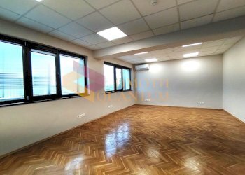 Office Varna (neighborhood Западна промишлена зона) - photo 1