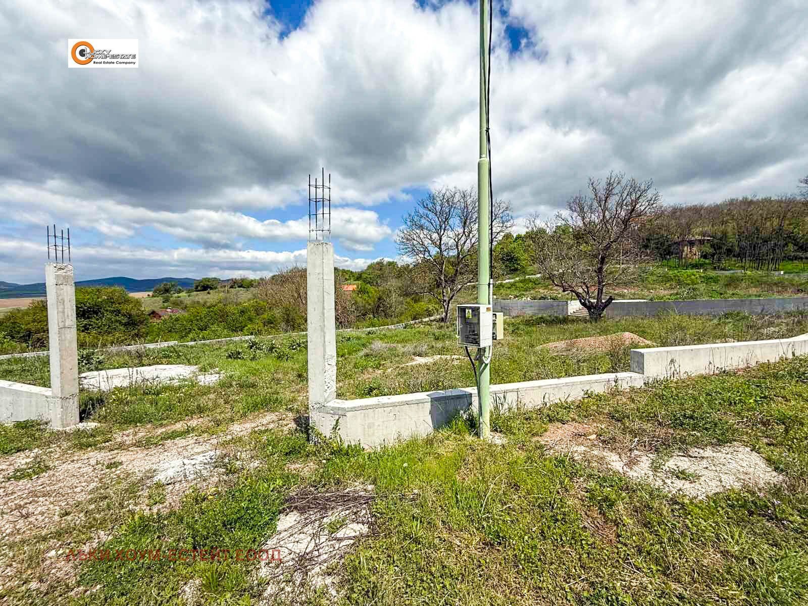 Building land с. Бахалин, Kresna - photo 1