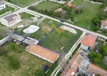 Building land Vetrino - photo 1