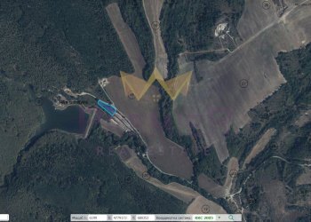 Building land Avren - photo 1