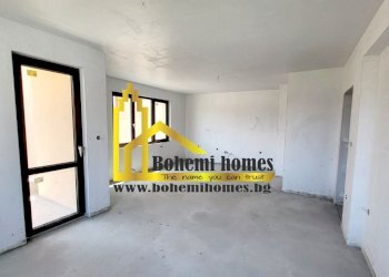 Three-room apartment Asenovgrad - photo 1
