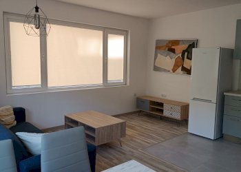 Two-room apartment Plovdiv (neighborhood Център) - photo 1