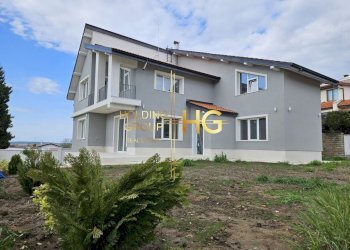 Independent house Varna (neighborhood м-т Ракитника) - photo 1