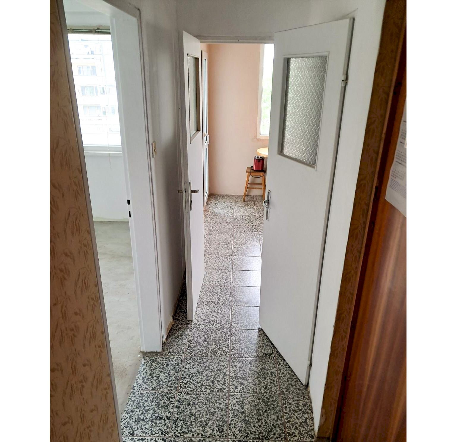 Trilocale Sofia (zona Сухата река) - foto 1