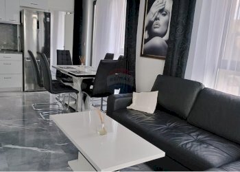 Trilocale Varna (zona Галата) - foto 1