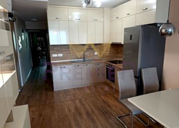 Trilocale Varna (zona Младост 2) - foto 1