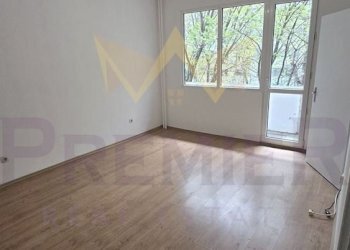 Three-room apartment Varna - photo 1