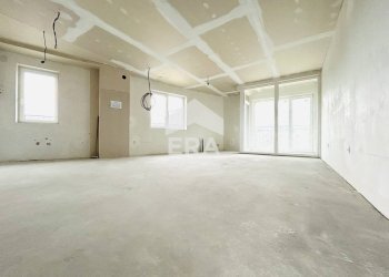 Three-room apartment Sofia (neighborhood Хладилника) - photo 1