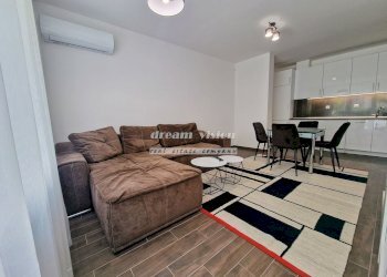 Three-room apartment Sofia - photo 1