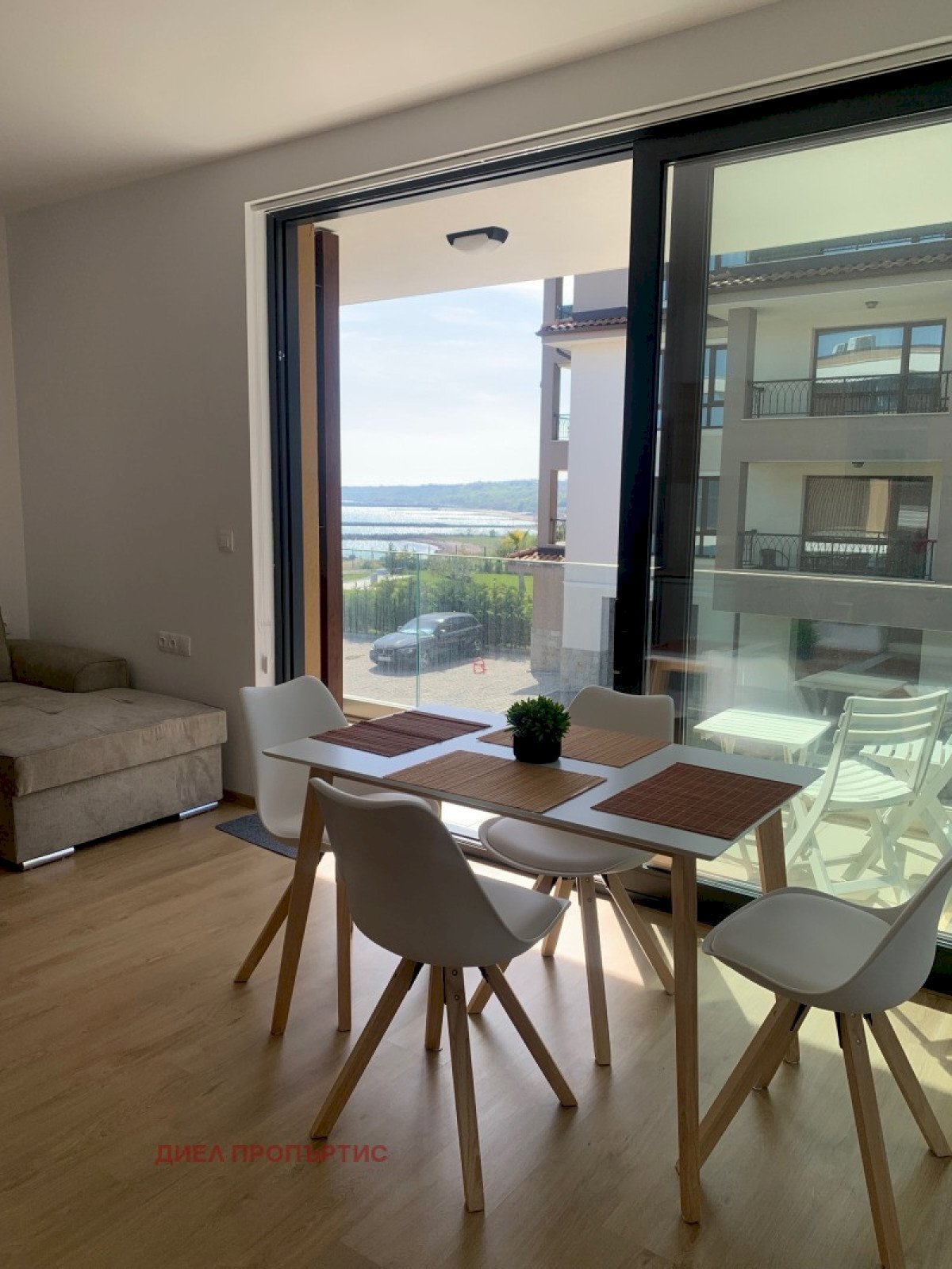 Bilocale Burgas (zona Сарафово) - foto 1