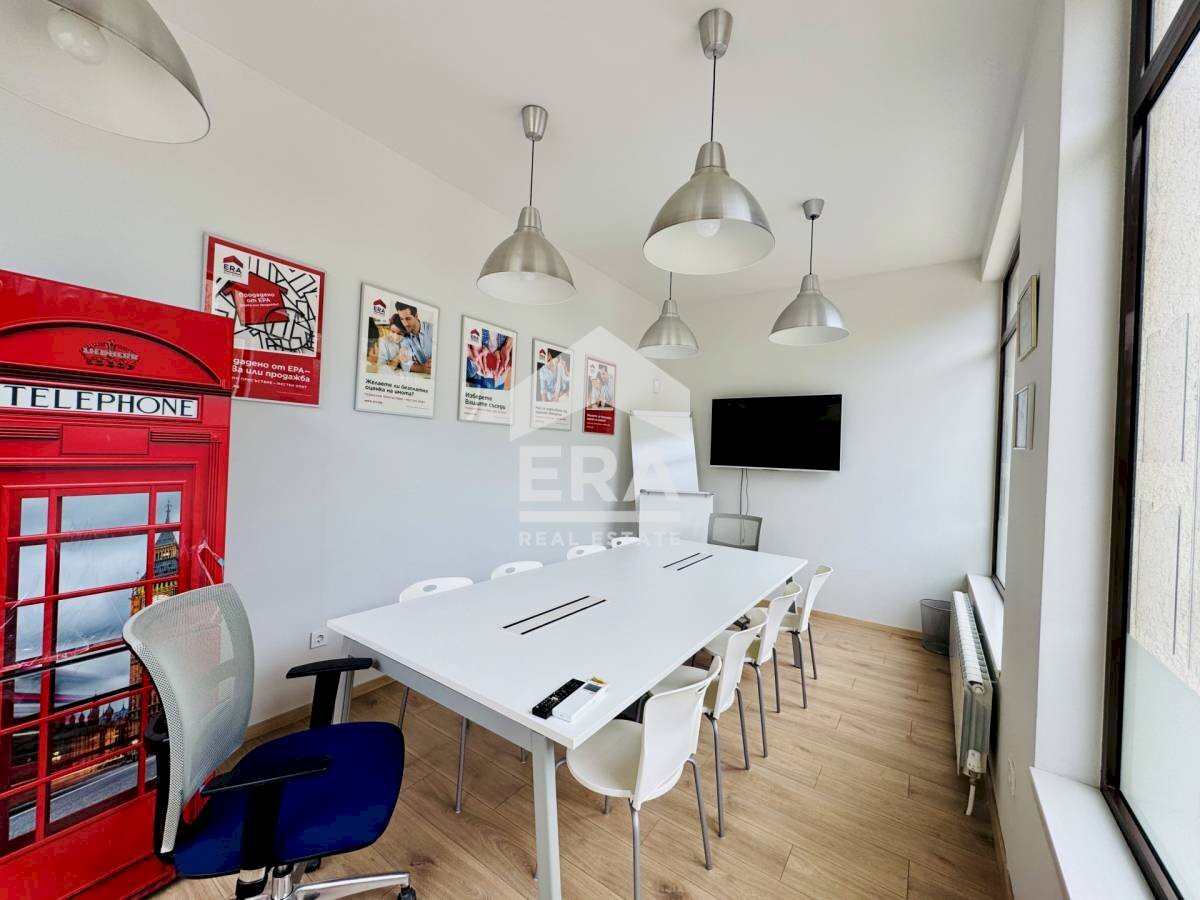 Office Sofia (neighborhood Полигона) - photo 1