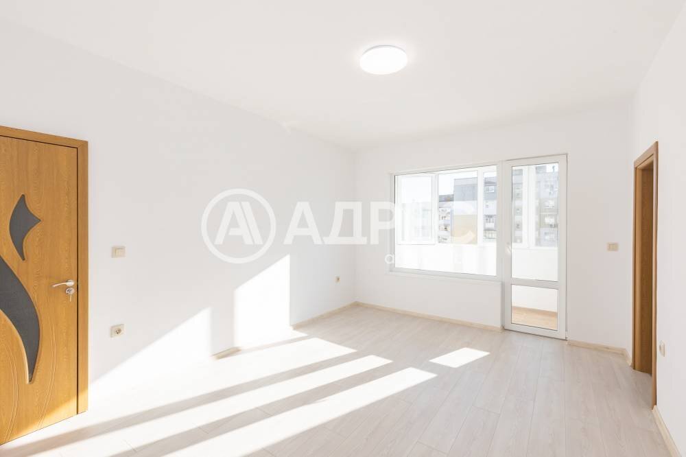 Two-room apartment Varna city, Varna - photo 1