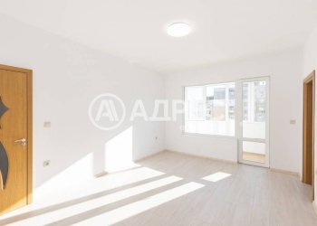 Two-room apartment Varna city, Varna - photo 1