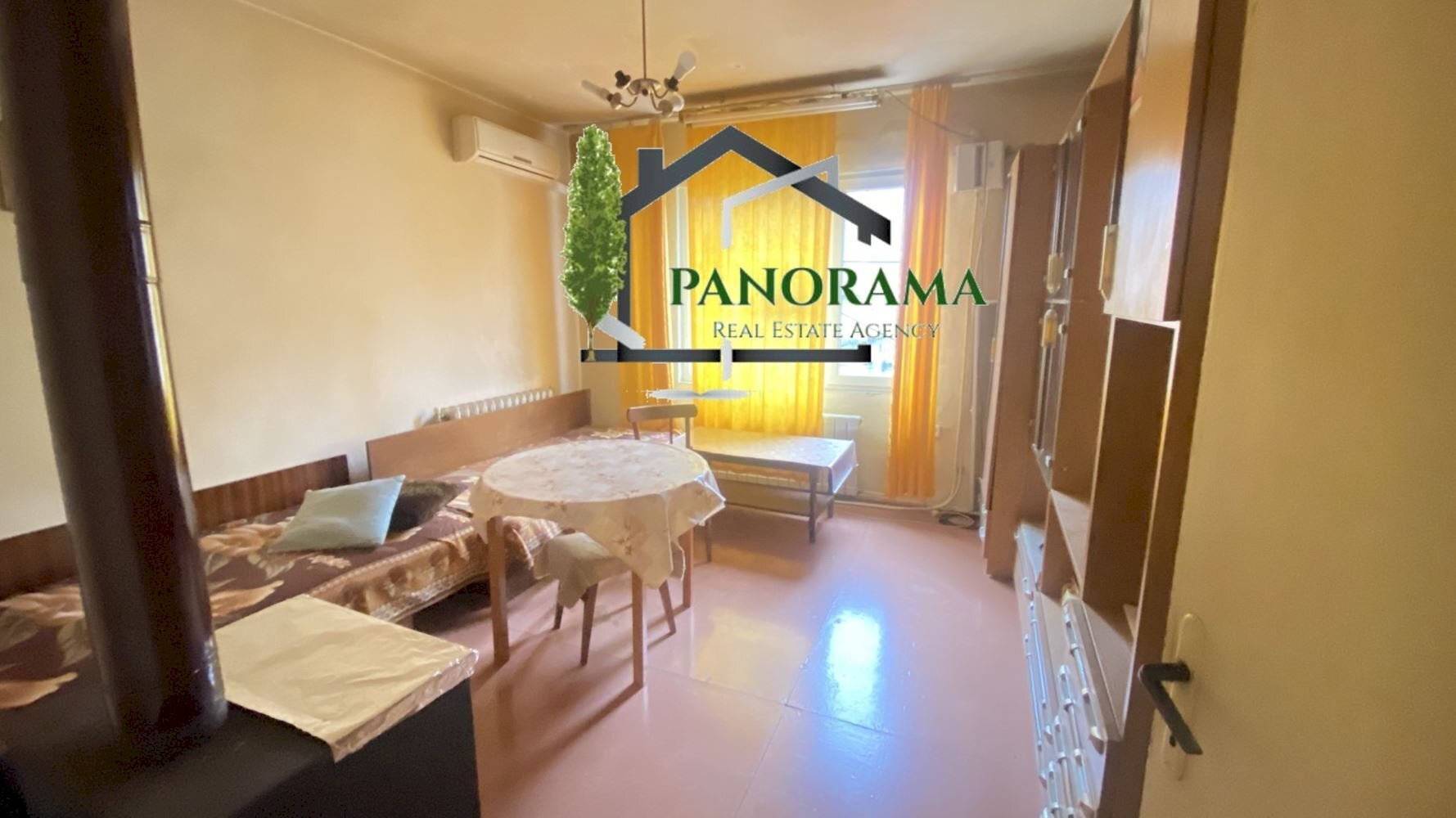 Three-room apartment Shumen (neighborhood Военно училище) - photo 1