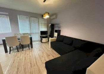 One-room apartment Varna (neighborhood Левски 1) - photo 1