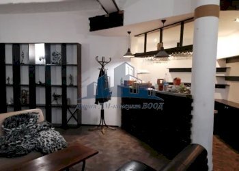 Office Shumen (neighborhood Пазара) - photo 1
