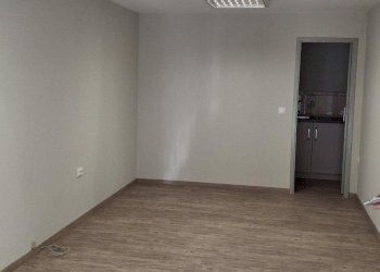 Office Plovdiv (neighborhood Център) - photo 1