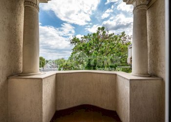 Тристаен Plovdiv city, Пловдив - фото 1