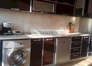 Three-room apartment Varna - photo 1