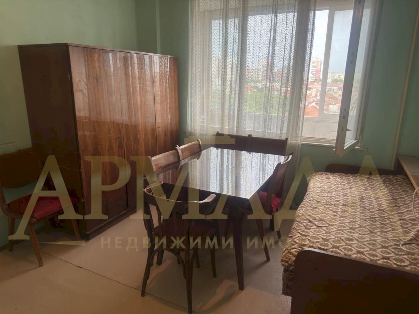 One-room apartment Plovdiv (neighborhood Южен) - photo 1