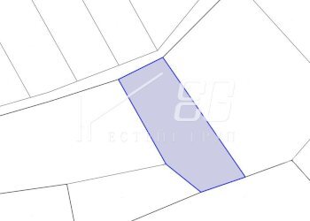 Building land Avren - photo 1