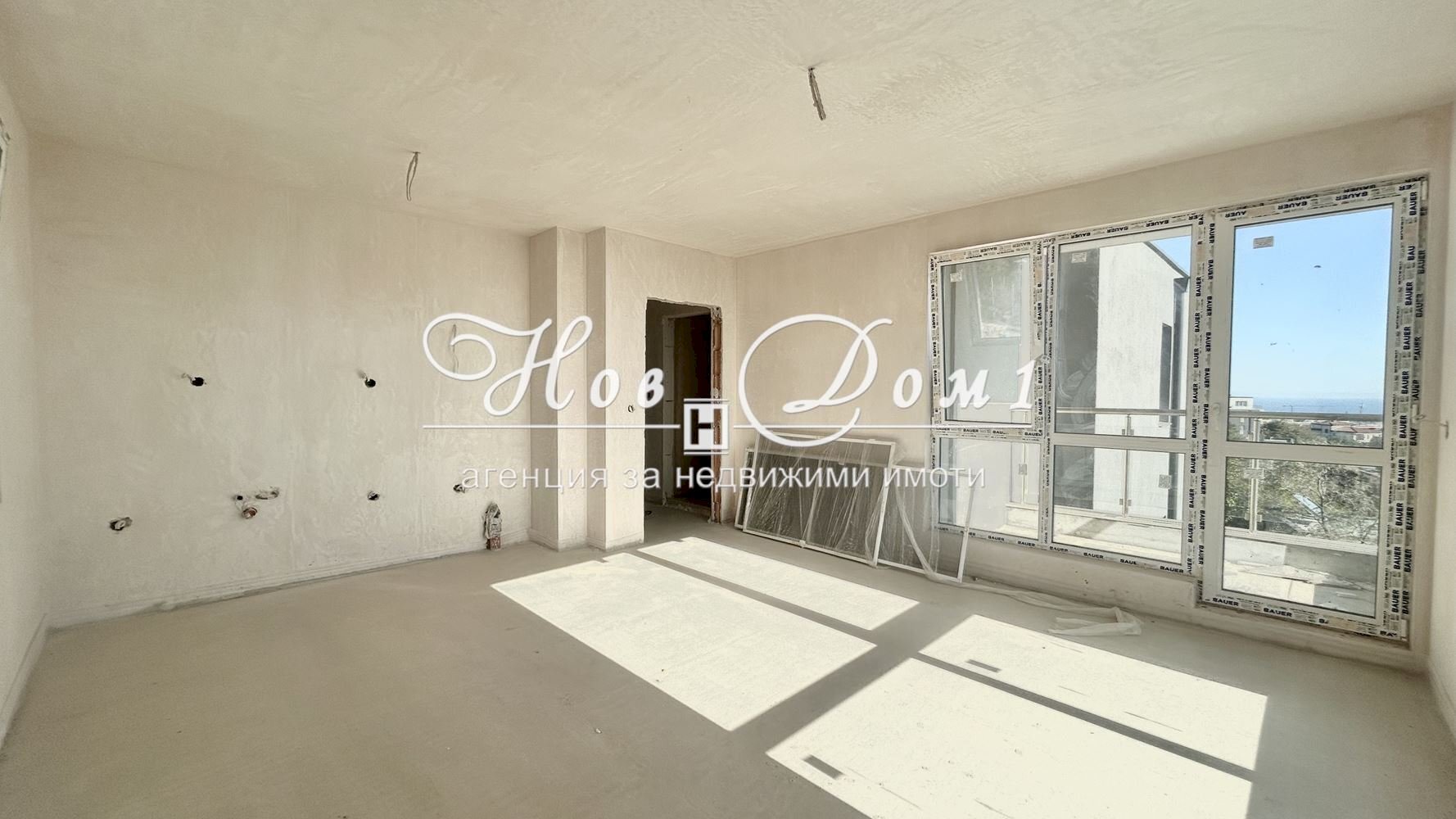 Three-room apartment Plovdiv (neighborhood Гагарин) - photo 1